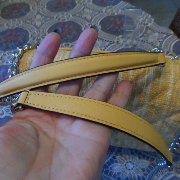 New Kate Spade NY Suflower Yellow Tweed Quilted Convertible Medium Bag - Picture 6 of 16